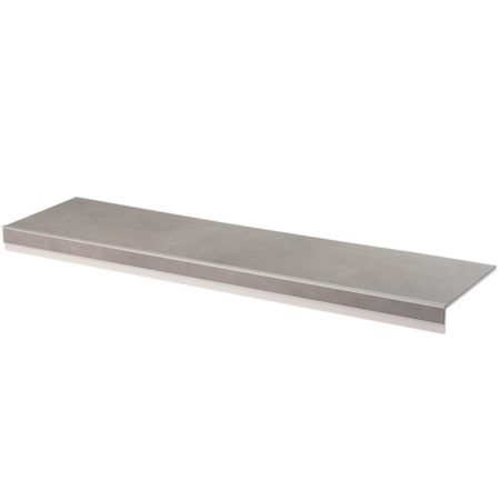 traprenovatie-betonlook-ceramo-light-grey-1