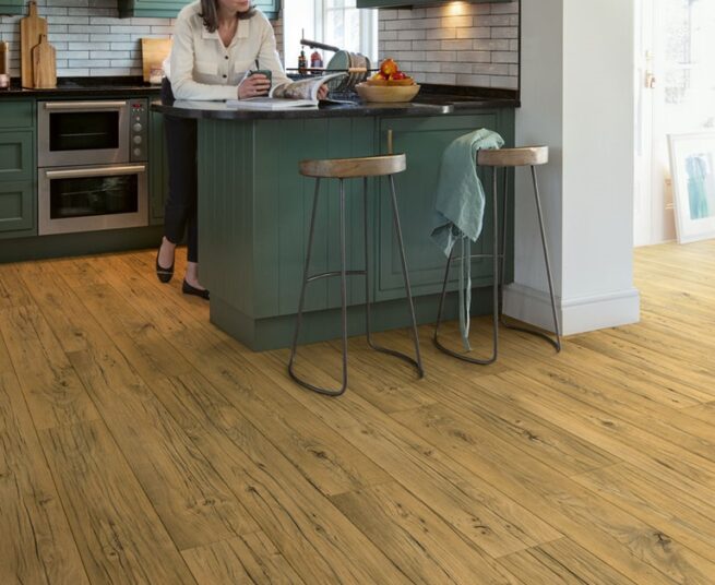 quick-step-laminaat-capture-gebarsten-naturelle-eik