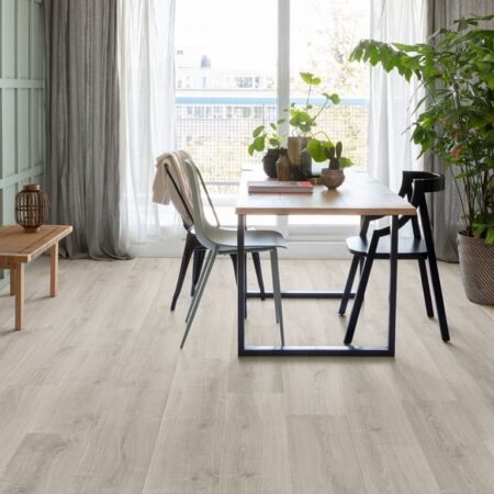 quick-step-laminaat-capture-geborstelde-grijze-eik