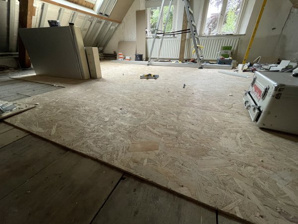 osb-platen-op-zoldervloer