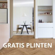 moduleo-layred-stanford-oak-herringbone065837-gratis-plinten