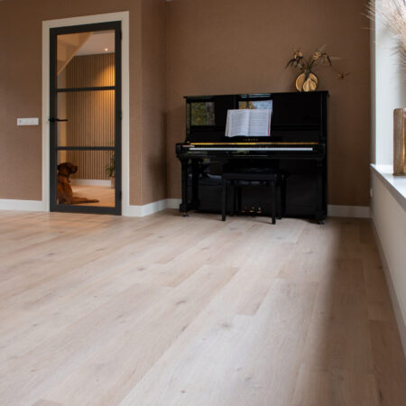 Belakos-PVC-Attico-870