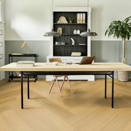 22831-moduleo-roots-herringbone-glyde-oak