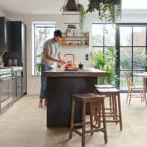 quick-step-alpha-kiezel-beton-avmtu40276