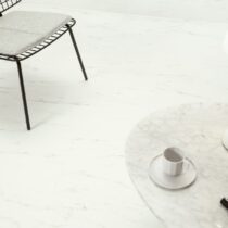 quick-step-alpha-carrara-marmer